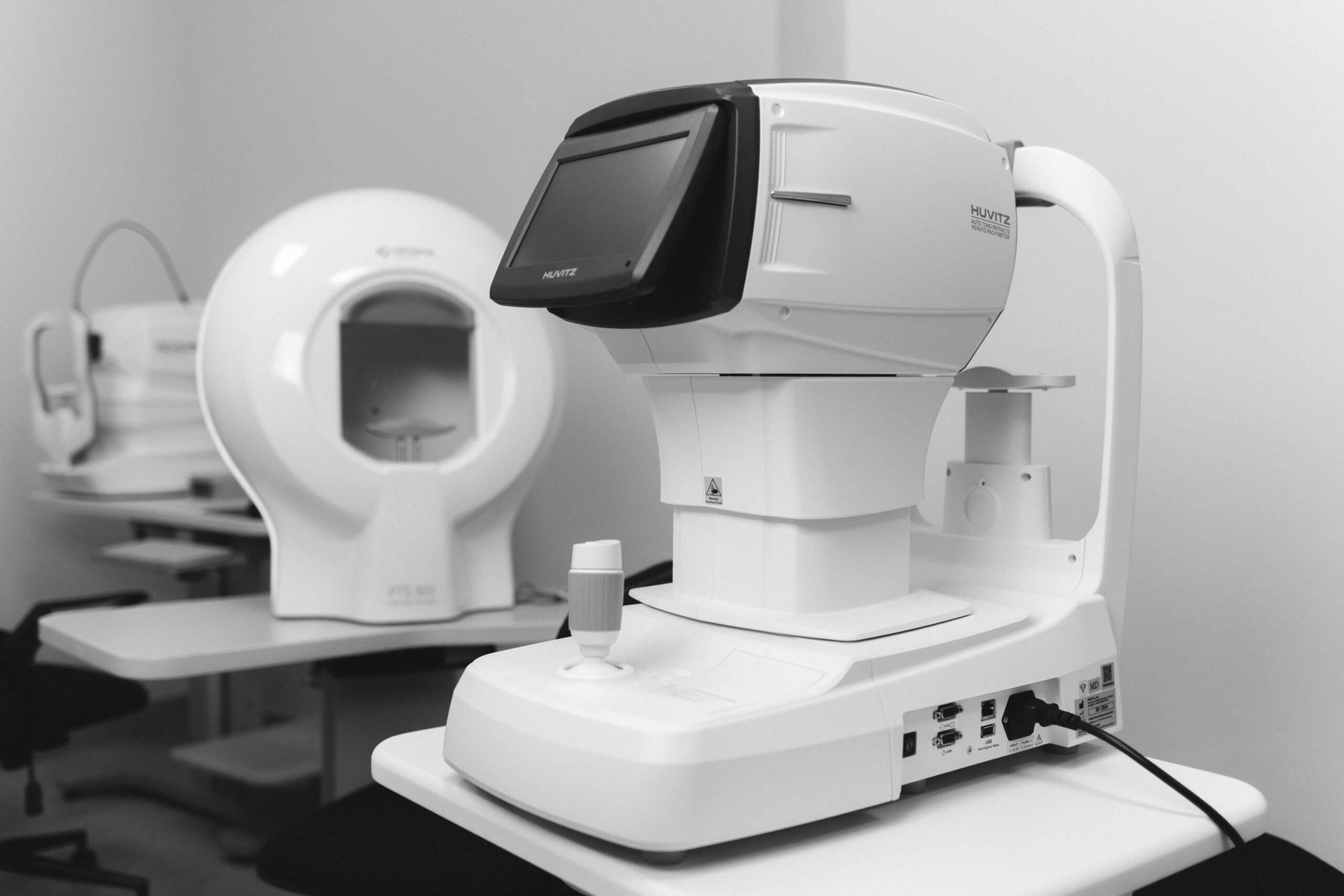 Обладнання - Черкаський центр зору