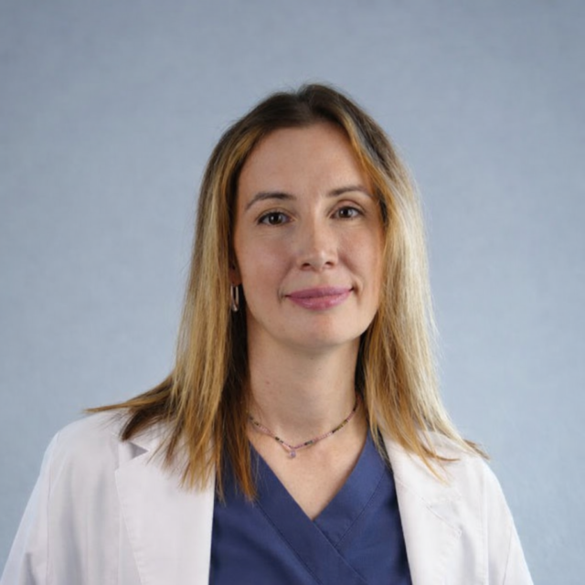 Анна Анатоліївна - лікар-офтальмолог